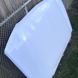 99-06 Silverado Hood 
