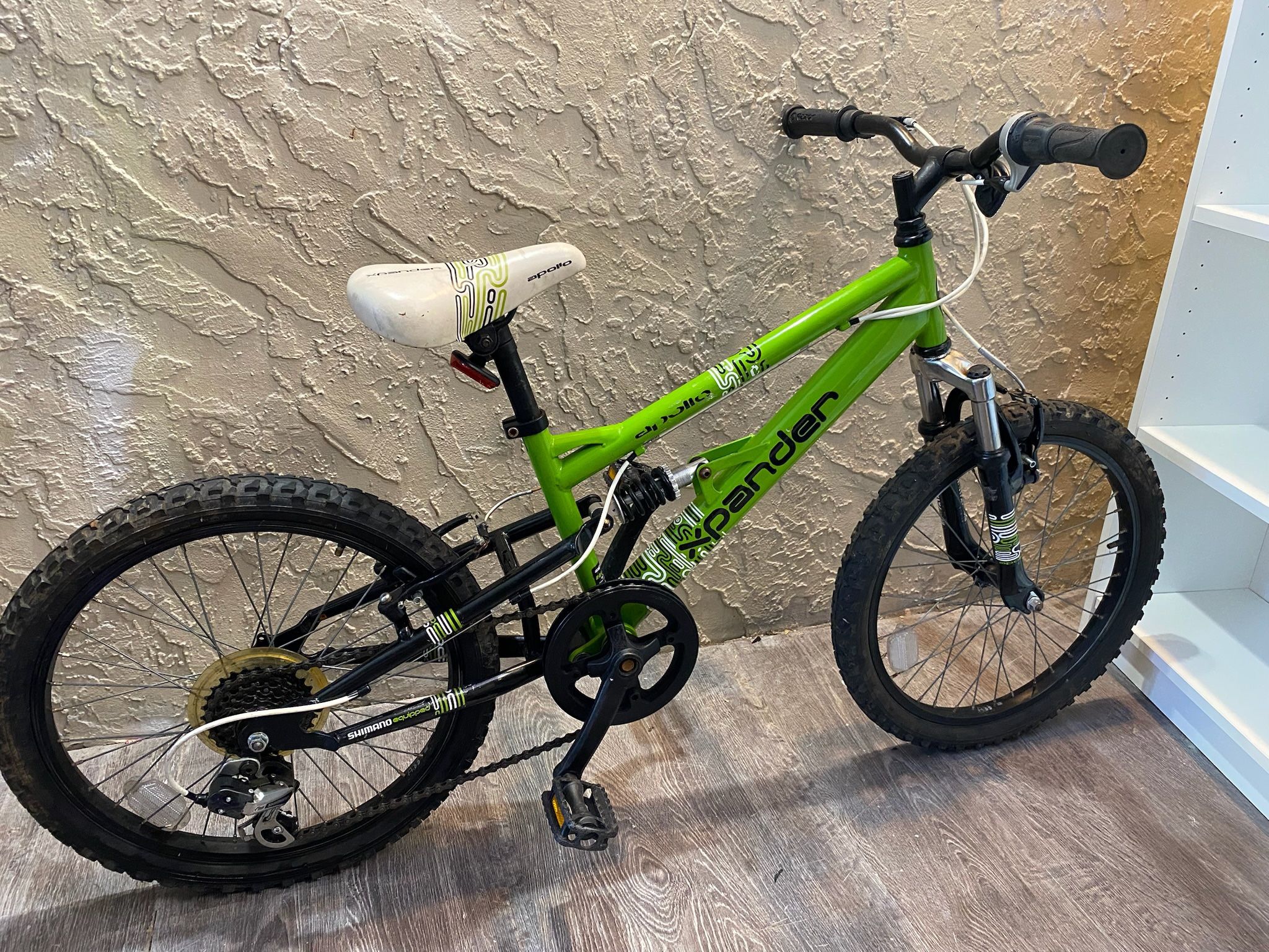 Apollo Xpander Junior Mountain Bike - 20" Wheel - See My Other Items