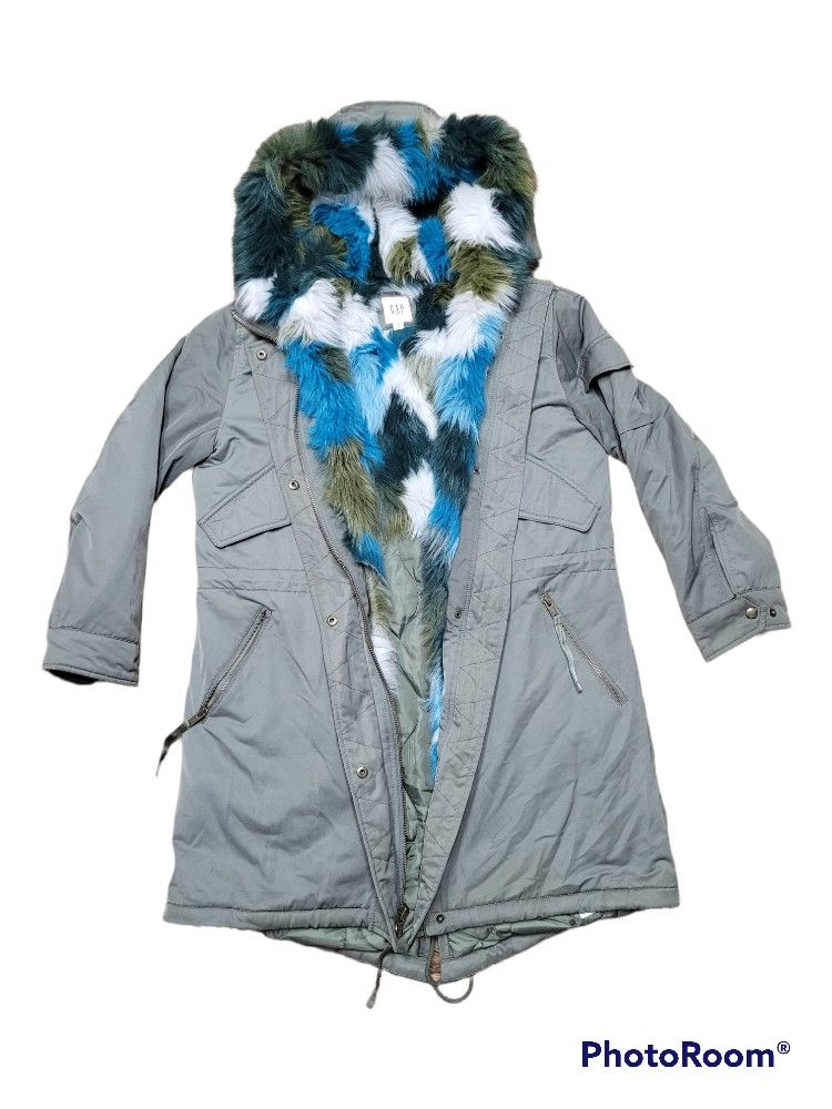 GAP Faux Multi-Color Fur Lined Women’s Parka Sz M