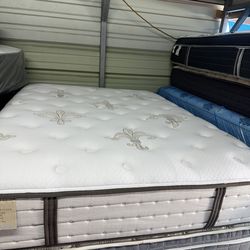 Queen size mattress  set