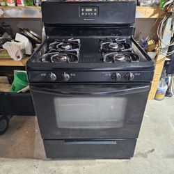 Frigidaire Gas Stove