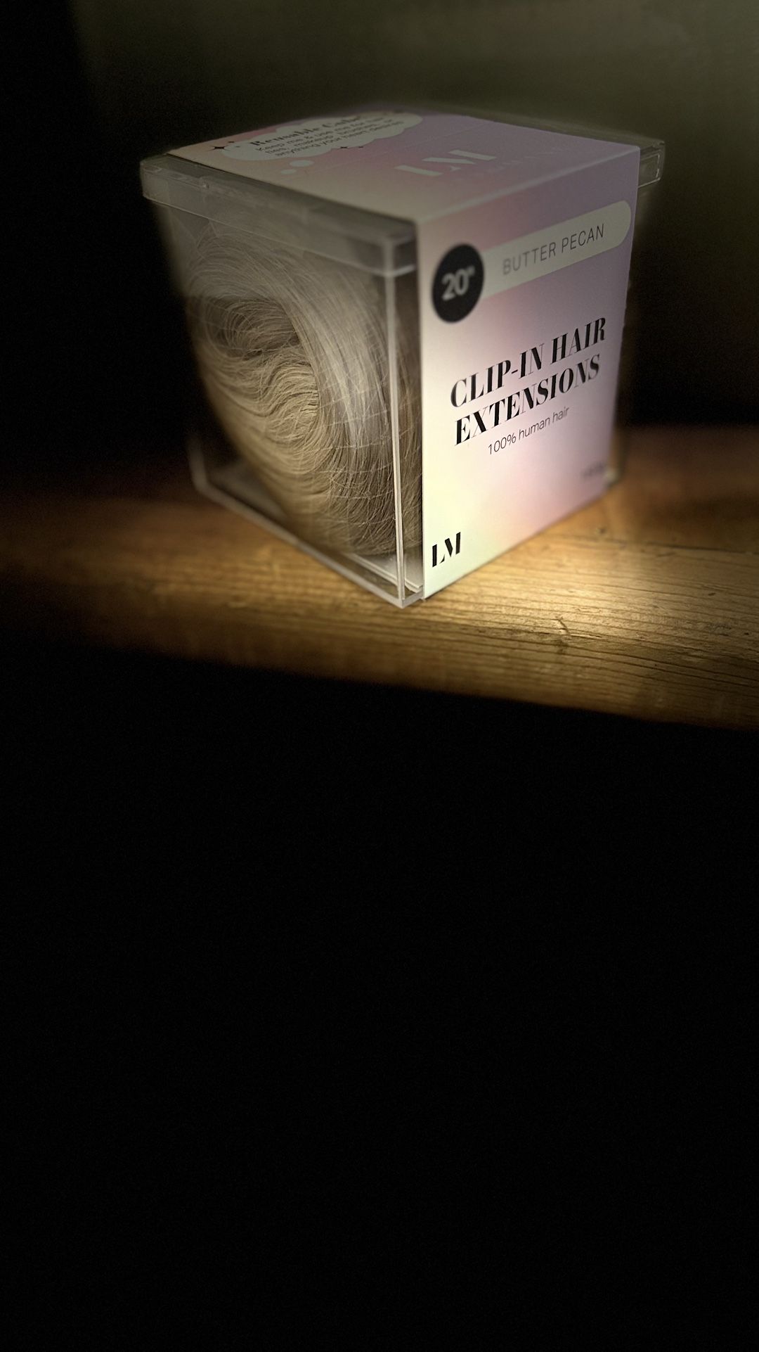 Locks & Mane 20” clip-in hair extensions. Butter pecan. New sealed