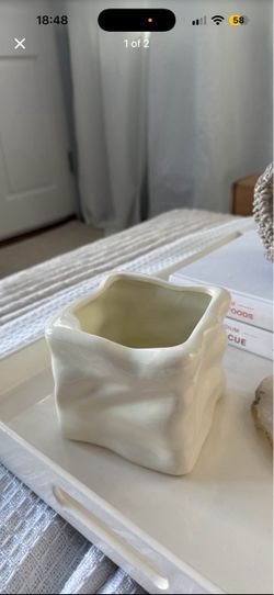 White Ceramic Crinkle Bag Vase