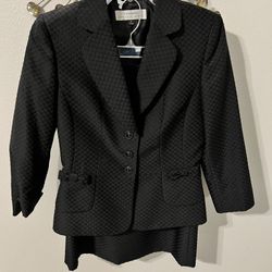 Business Skirt Suit - Size 4