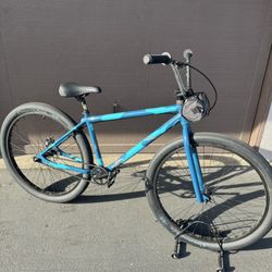 Gt 29” Bmx Bike