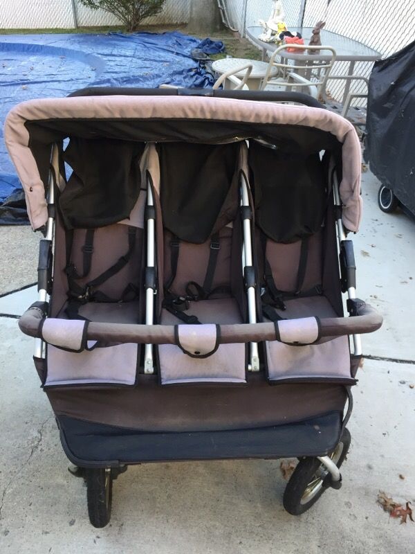 Safetech triple jogging stroller XLT