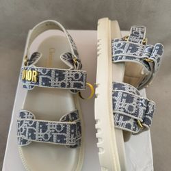 CD Women Sandals/slides 
