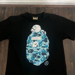 BAPE A Bathing Ape Camo Ape Head T-Shirt Size M