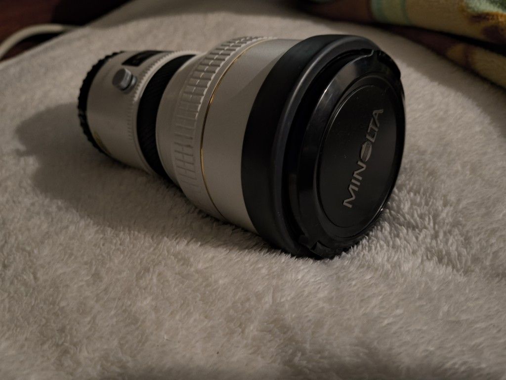 Minolta Professional Lens