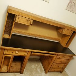 Computer Desk With Drawers Matching Bed With Drawers. 