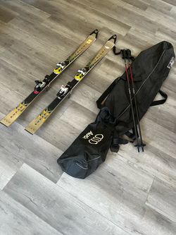 Snow Skis