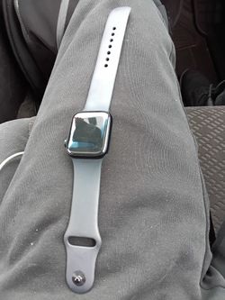 Apple Watch SE