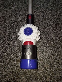 Dyson V7 Cordless vacuum cleaner