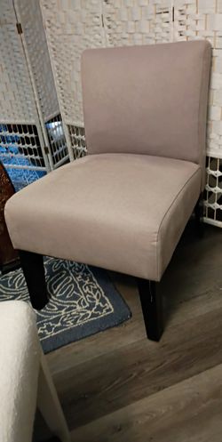 Home Decor New Fashionable Chair for a Focal Point and Room!