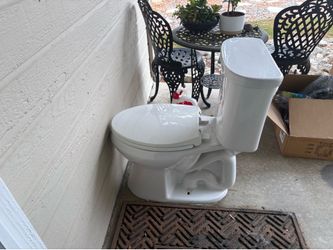 Free toilet in good condition