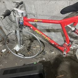 BLACK. AND. DECKER.    LAWNMOVER  120 V