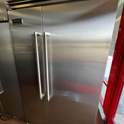 48” Viking Professional Serie5 Built in Refrigerator SXS 
