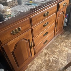 Buffet Cabinet