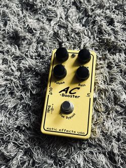 Xotic AC Booster Guitar Pedal