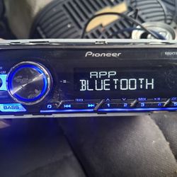 STEREO PIONEER AUX USB BLUETOOTH GOOD CONDICIÓN ABLO ESPAÑOL 