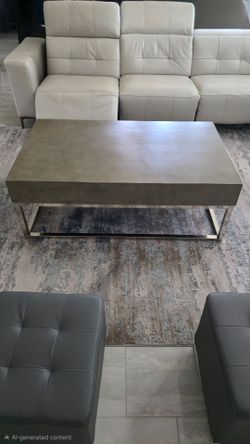 Center Table and Coffe Table along with two sitting cubes $200