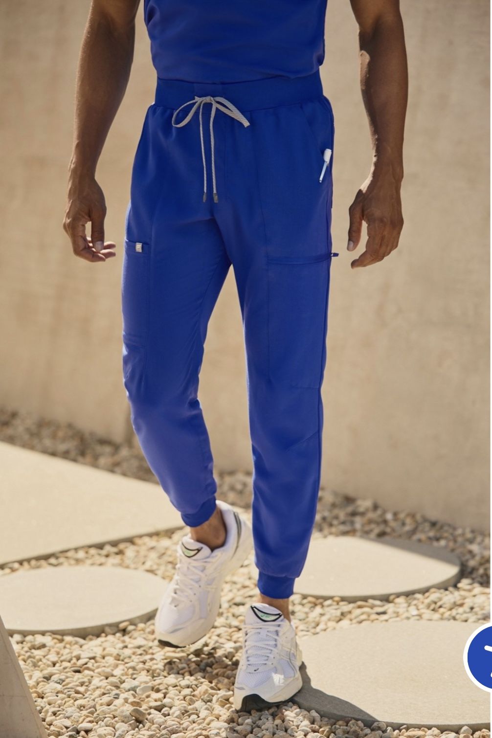 FAbletics scrub jogger (Small - short)