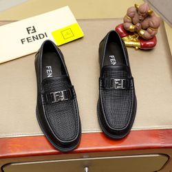 Fendi Men’s Leather Shoes With Box New 