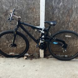 Mountain bike used works great
