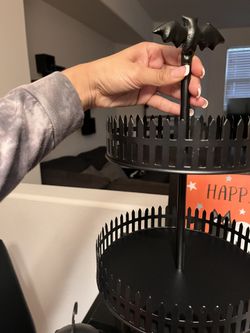 Halloween Cake Stand
