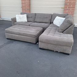 Awesome Sectional Couch W Ottoman 