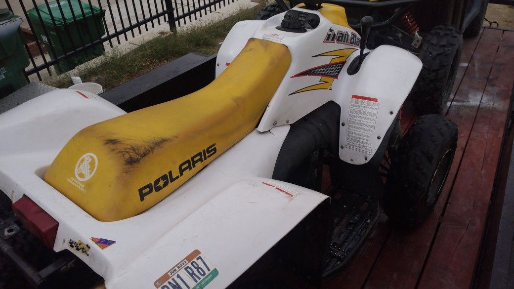 2000 Polaris Trailblazer 250cc Automatic for Sale in Moreno Valley, CA