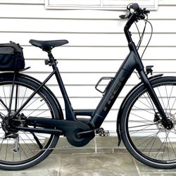 Large Trek Verve+ 3 Lowstep Electric Bike, Like New