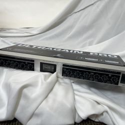 Behringer Mic2200 Ultragain Pro Mic Preamp