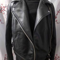 Women faux leather black jacket