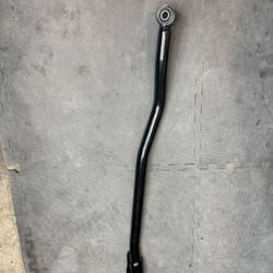 03-13 ram 2500/3500 front trac bar