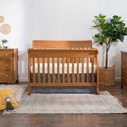 DaVinci Grove M9301 Crib with Mattress and Toddler Rail