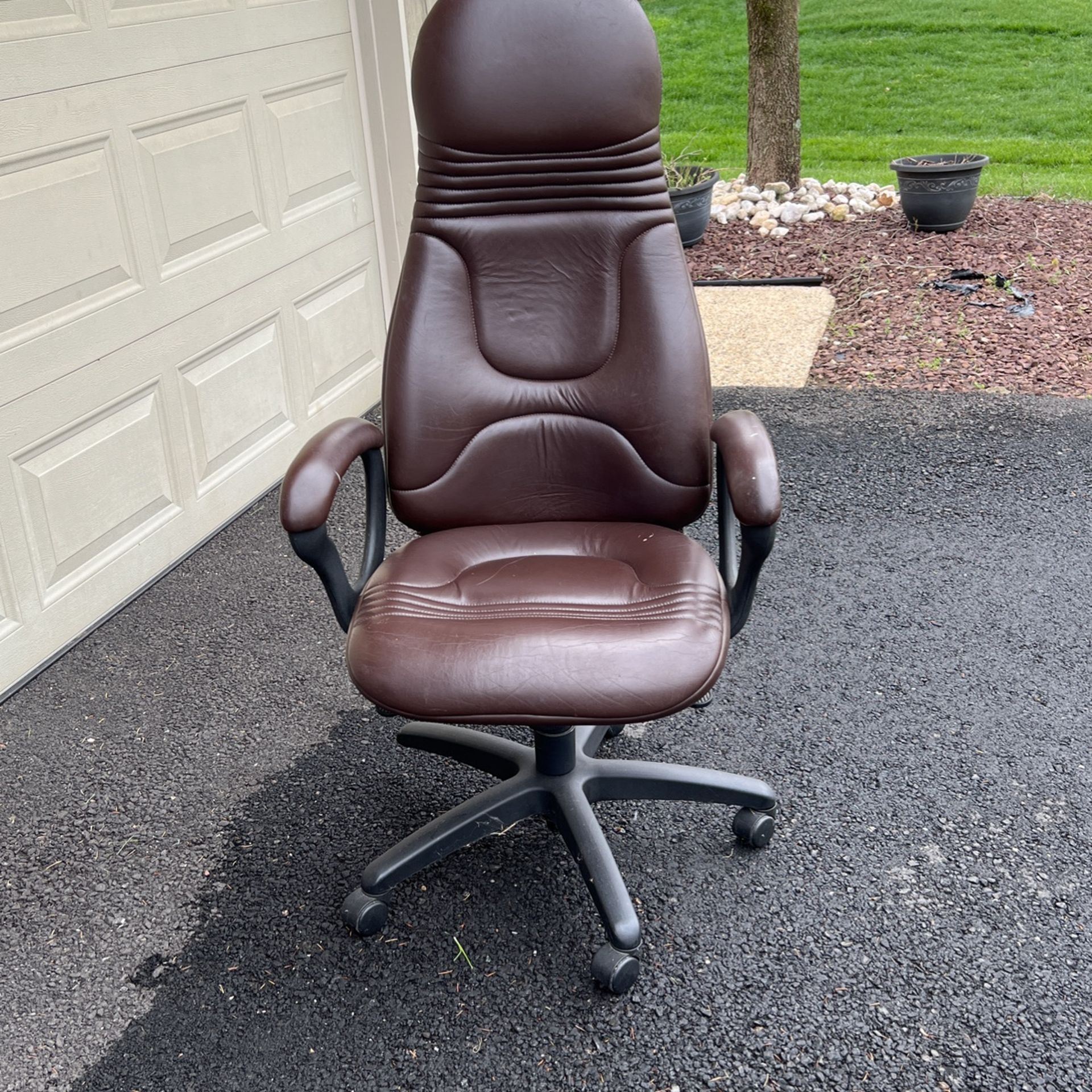 Leather Executive Office Chair 
