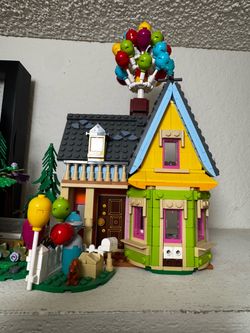 LEGO Disney Pixar Up House Set