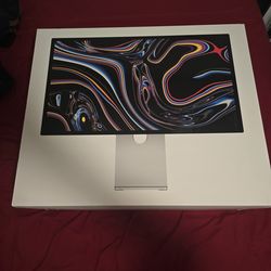 Apple Studio Display 27” 5K Retina