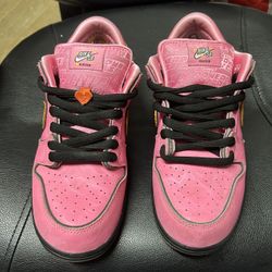 Dunk Low Powerpuff Blossom Size 9.5 