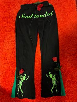 pants with green aliens on them size small