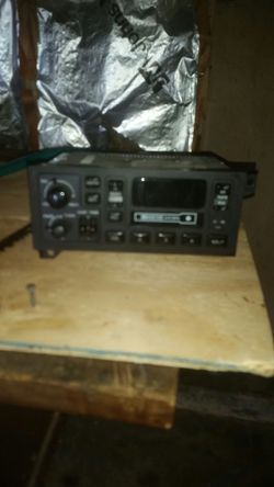 2000 jeep cherokee stereo