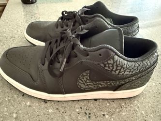 Air Jordan 1 Low Elephant Print Black Gray Men’s Size 11