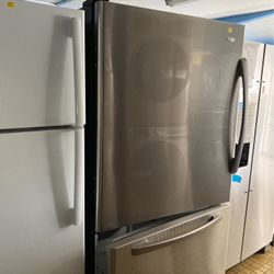 Amana Bottom Freezer Stainless Steel Refrigerator 