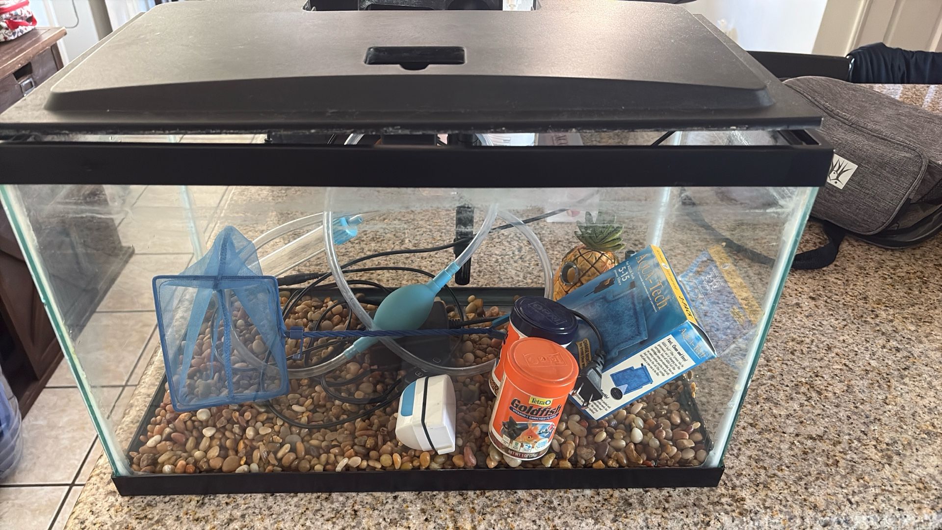 Fish Tank With All Accessories Included ( Tank Only ) 