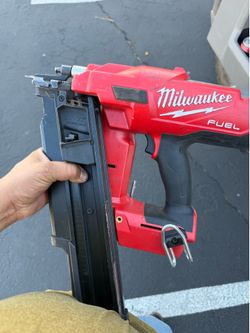 Milwuakee nailer