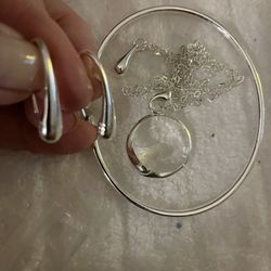 Beautiful Set Of Sterling Silver Jewelry… NEW!  Necklace, Bracelet, Earrings And Adjustable Ring!  4 Piece Matching Silver Sterling Only $55