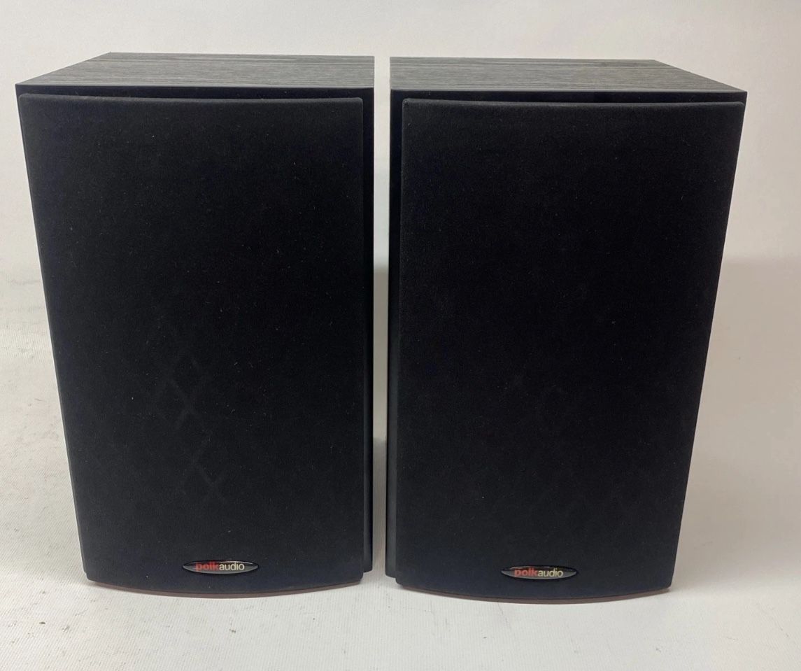 Polk Audio T15 Bookshelf Speakers - Black, Pair