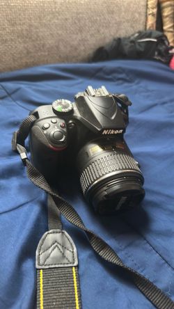 nikon digital camera d3400 lightly used