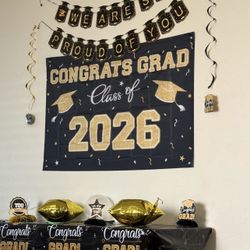 Graduation Decorations 